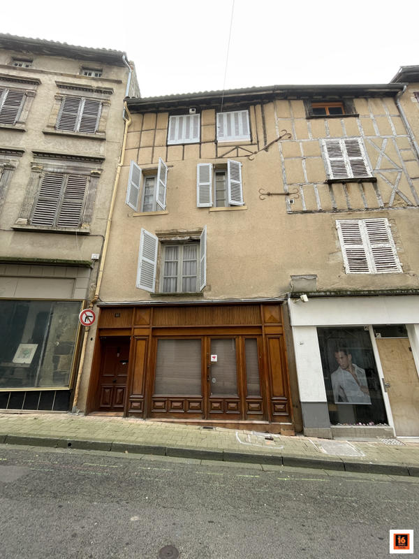 Maison ancienne - 101 m² - 7 pièces
