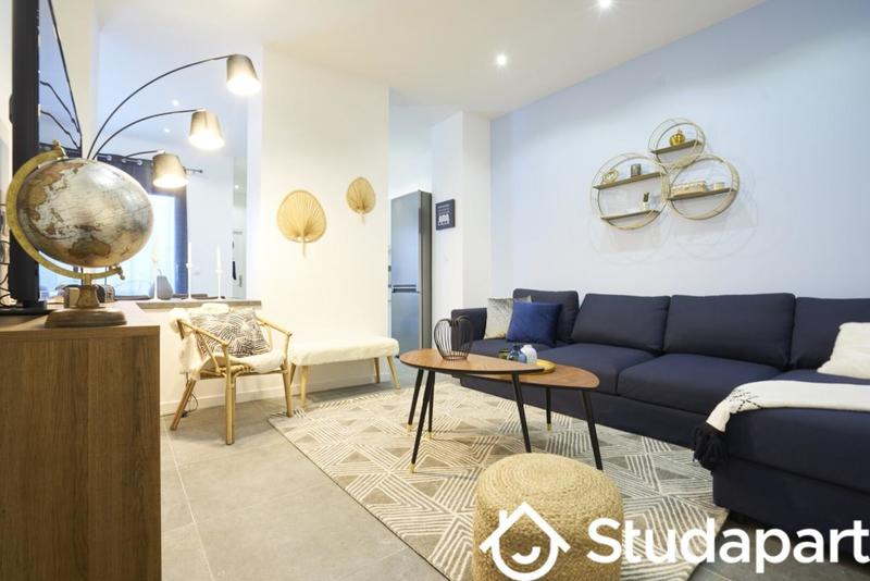 Chambre - 11 m² - 1 pièce