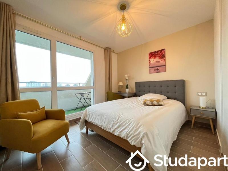 Chambre - 10 m² - 1 pièce