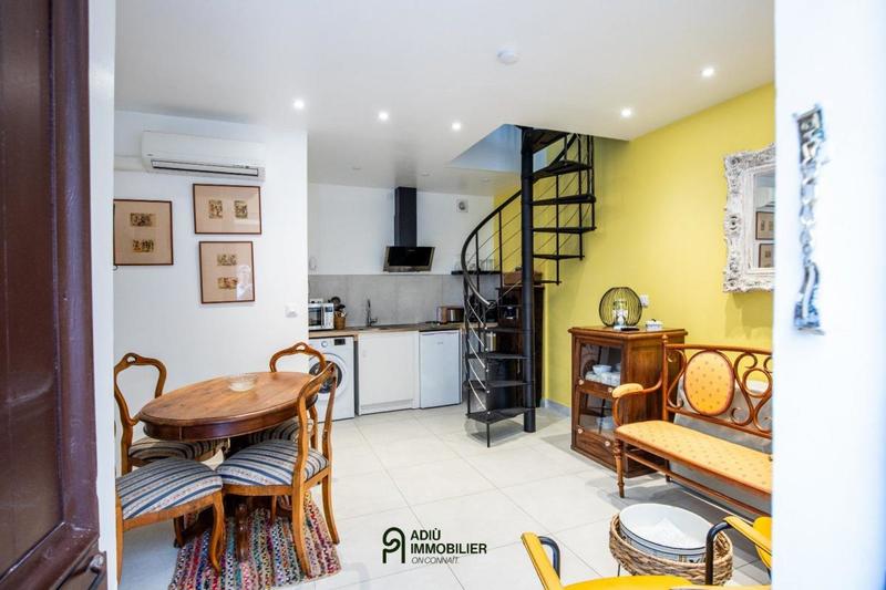 Maison de ville - 100 m² - 3 pièces