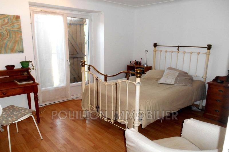 Maison - 241 m² - 8 pièces