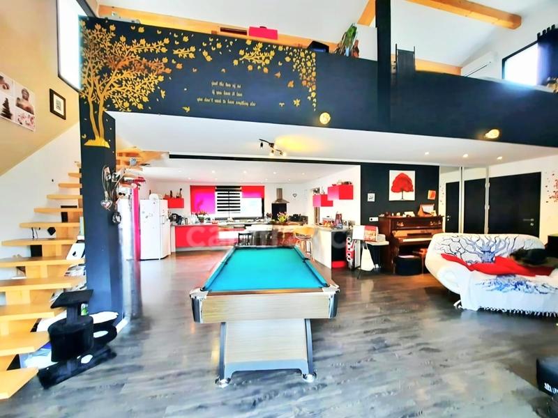 Villa - 160 m² - 5 pièces