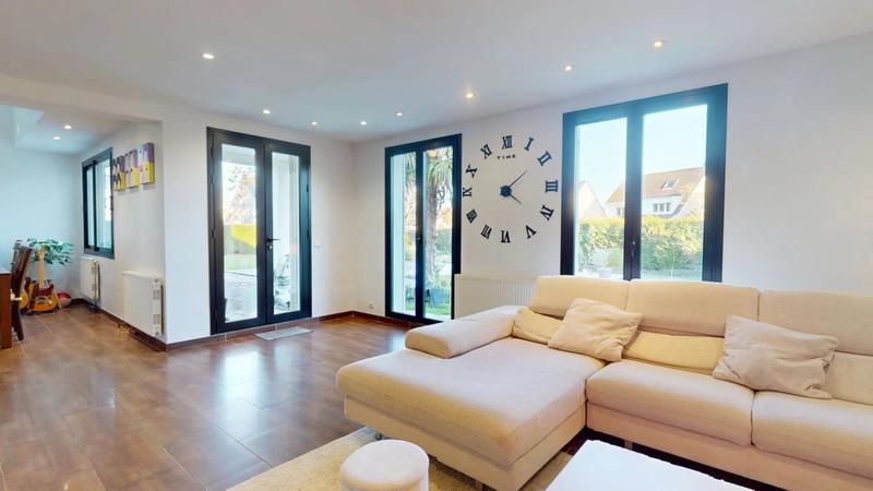 Maison - 188 m² - 7 pièces