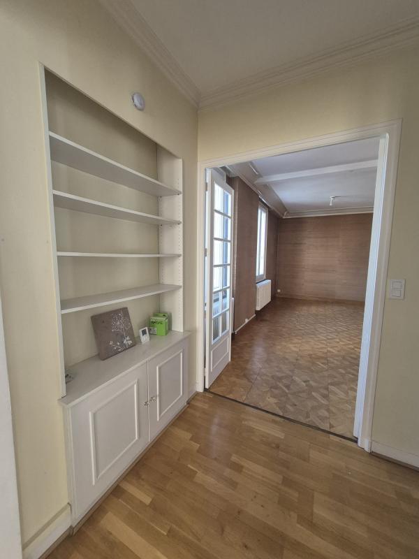 Maison - 200 m² - 7 pièces