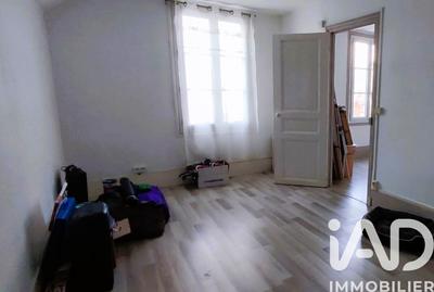 Appartement - 75 m² - 3 pièces