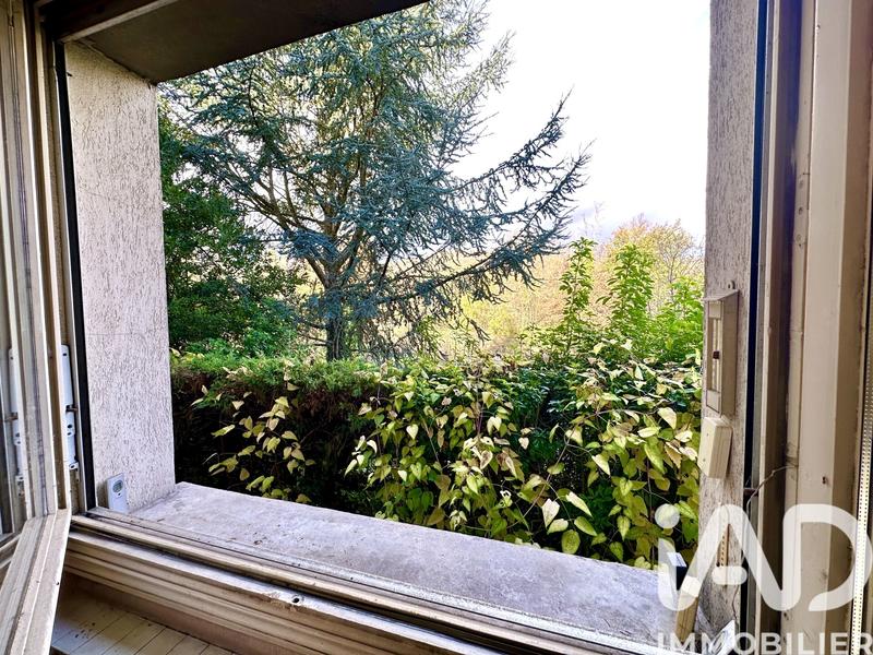 Maison - 182 m² - 8 pièces