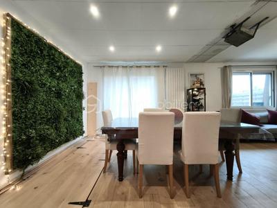 Maison - 86 m² - 4 pièces