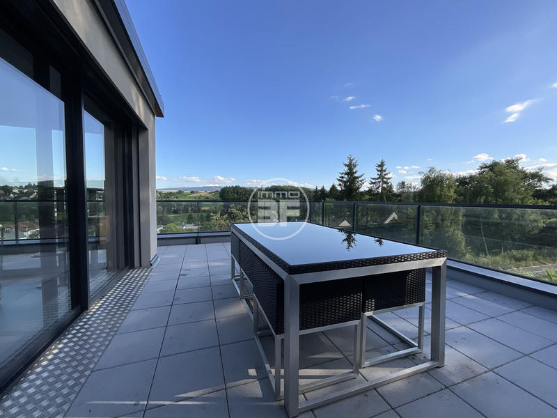 Appartement - 149 m² - 6 pièces