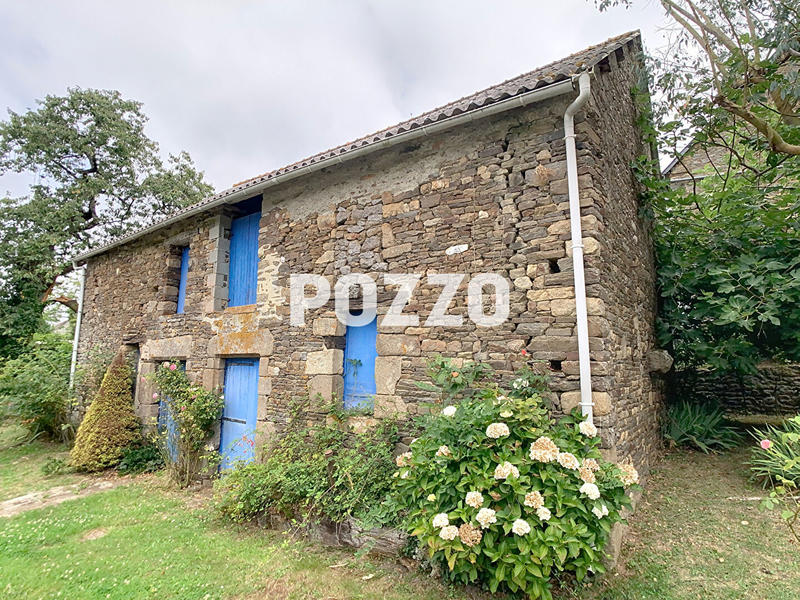 Maison - 180 m² - 7 pièces