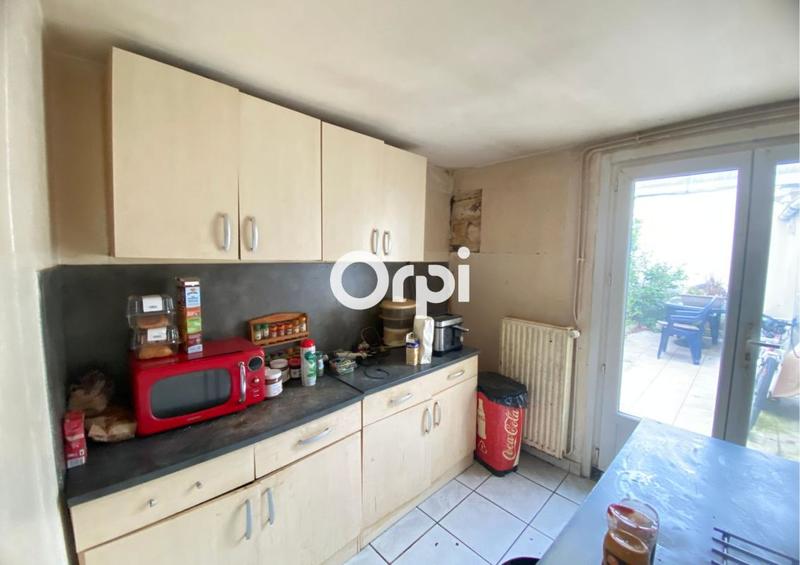 Maison - 80 m² - 5 pièces