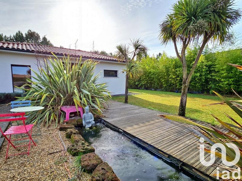 Maison - 137 m² - 6 pièces