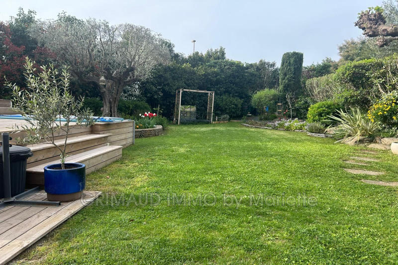 Maison - 141 m² - 5 pièces