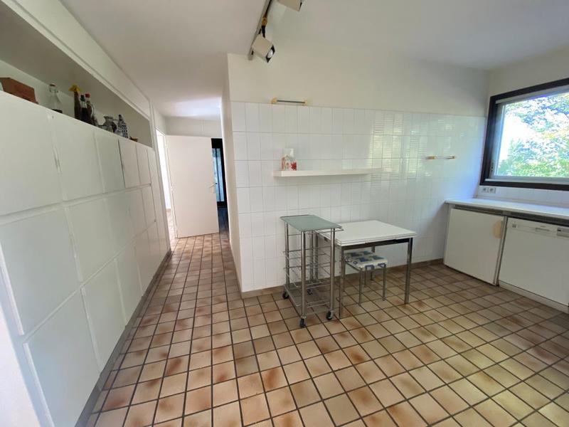 Maison - 315 m² - 10 pièces