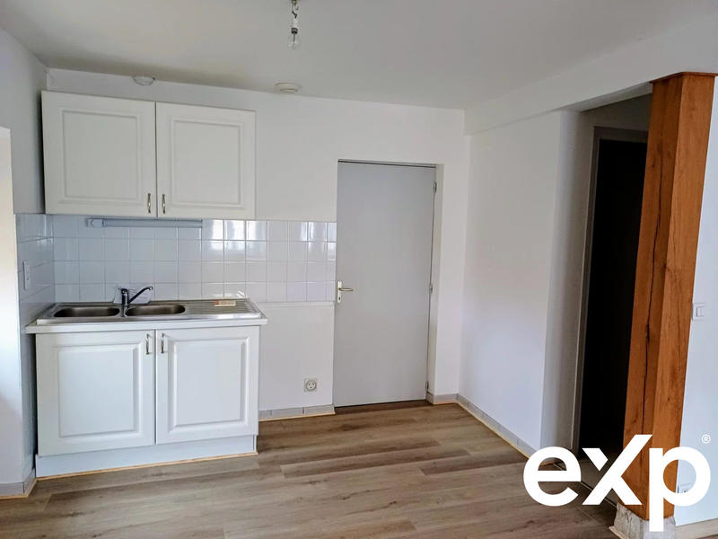 Maison traditionnelle - 104 m² - 6 pièces