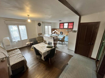 Maison - 85 m² - 4 pièces