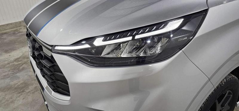 Ford Transit Custom Cabine Approfondie Double sieges demontables 5pl L1h1 2.0 Ecoblue 170 Ch Bva8 Sport