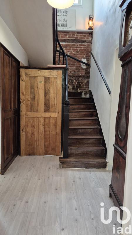 Maison - 196 m² - 7 pièces