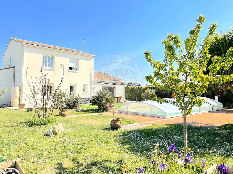 Villa - 162 m² - 5 pièces
