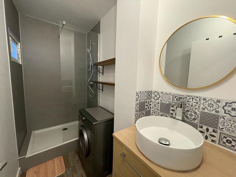 Appartement - 80 m² - 5 pièces