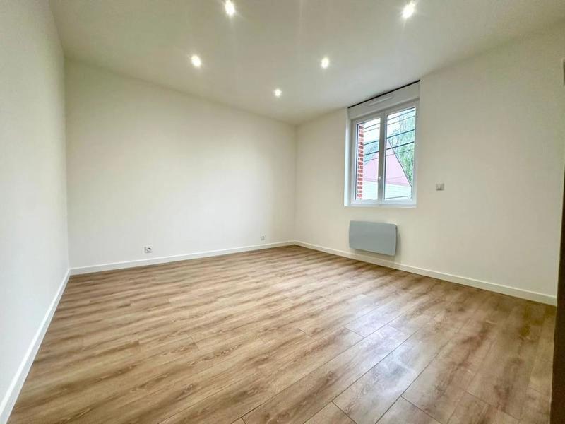 Maison - 144 m² - 8 pièces