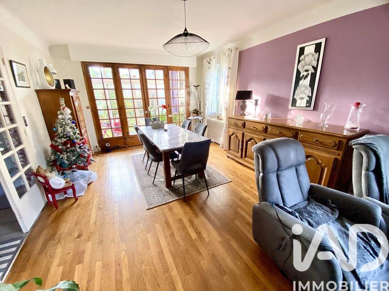 Maison - 134 m² - 6 pièces