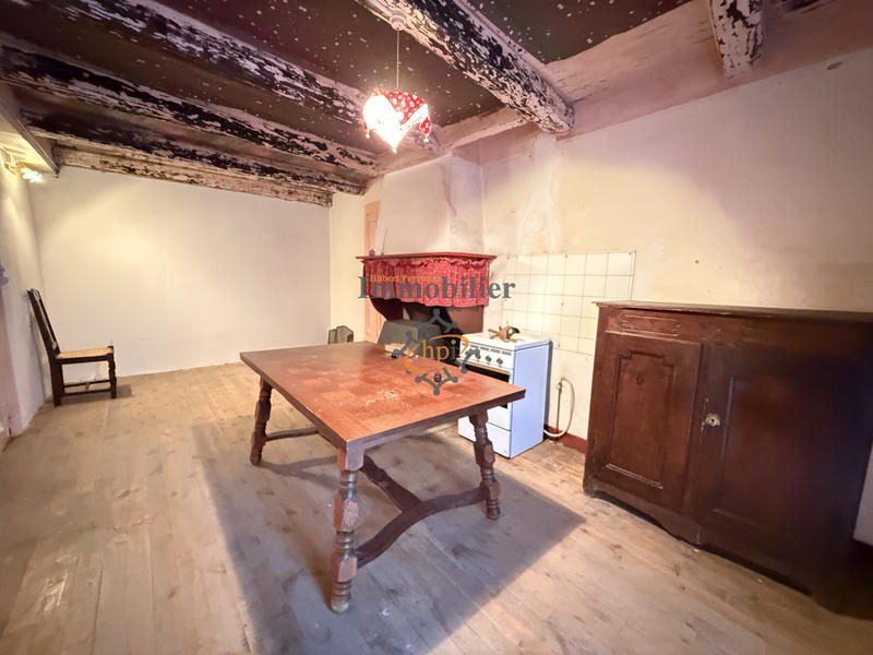 Maison - 96 m² - 5 pièces