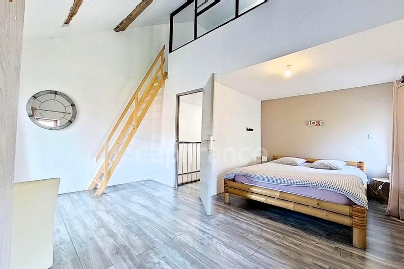 Maison - 93 m² - 3 pièces