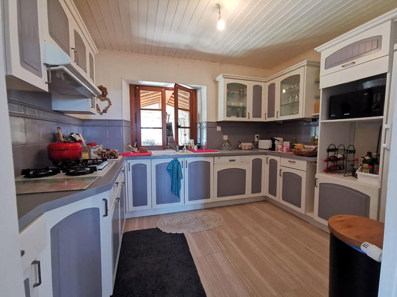 Maison - 549 m² - 12 pièces