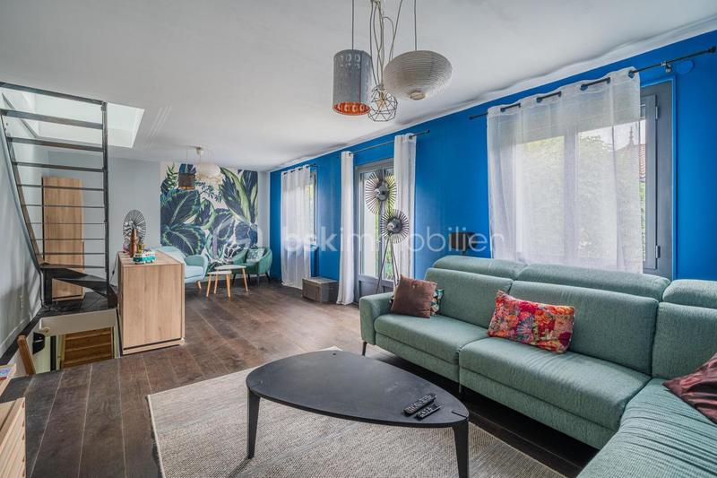 Maison - 135 m² - 6 pièces