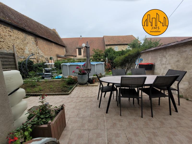 Maison - 110 m² - 5 pièces