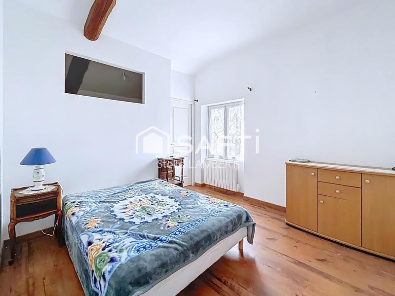 Maison de maîtres - 332 m² - 8 pièces