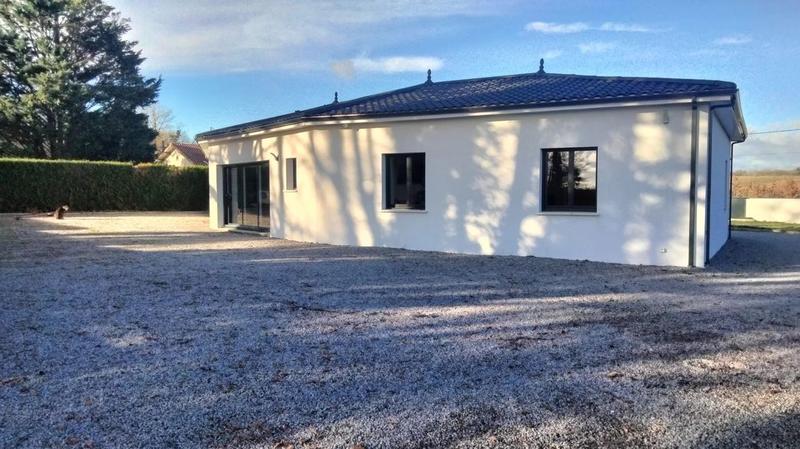 Pavillon - 160 m² - 4 pièces