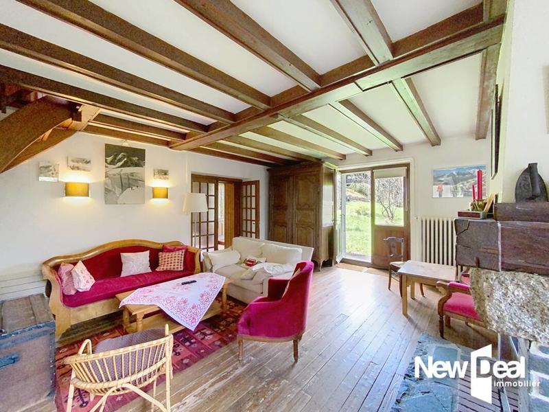 Maison de village - 333 m² - 15 pièces