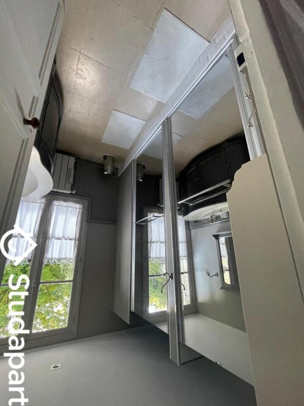 Chambre - 14 m² - 1 pièce