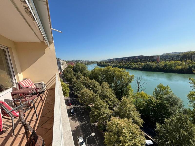 Appartement - 120 m² - 4 pièces