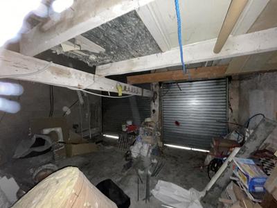 Parking / Garage - 30 m²