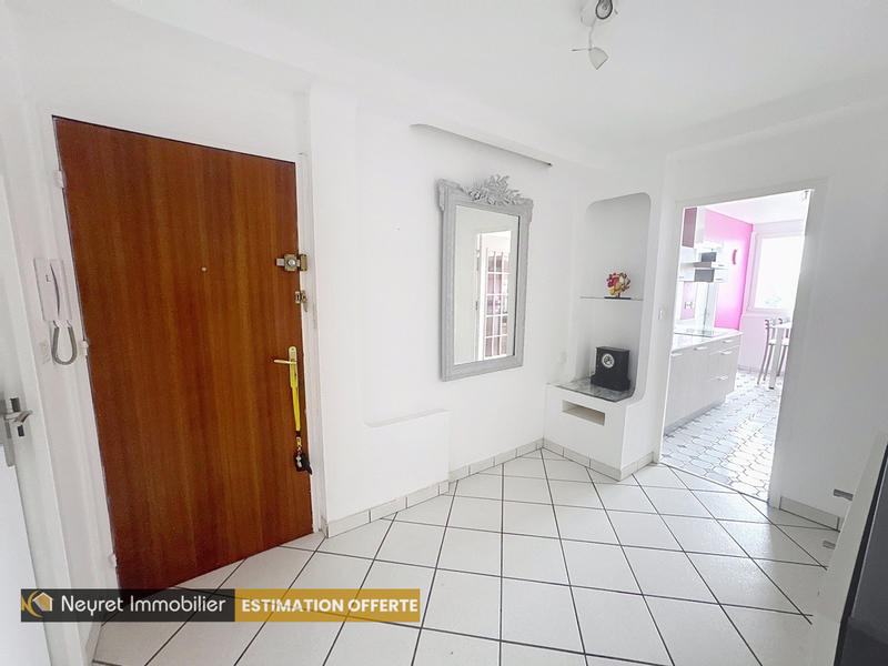 Appartement - 102 m² - 5 pièces