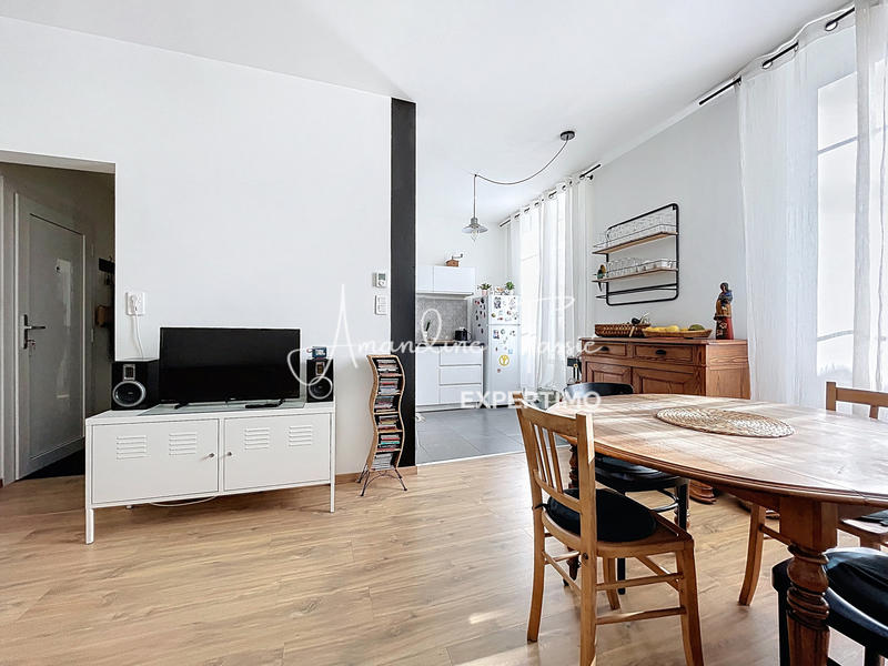 Appartement - 85 m² - 4 pièces