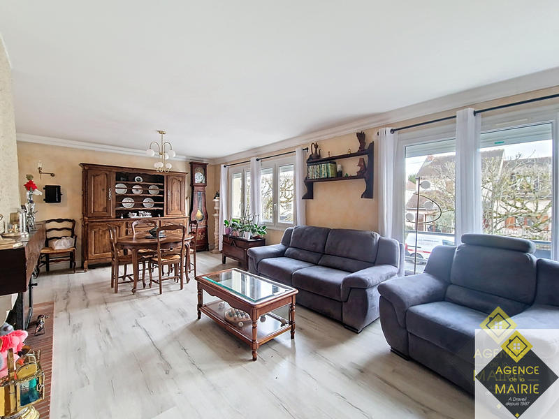 Maison - 100 m² - 4 pièces