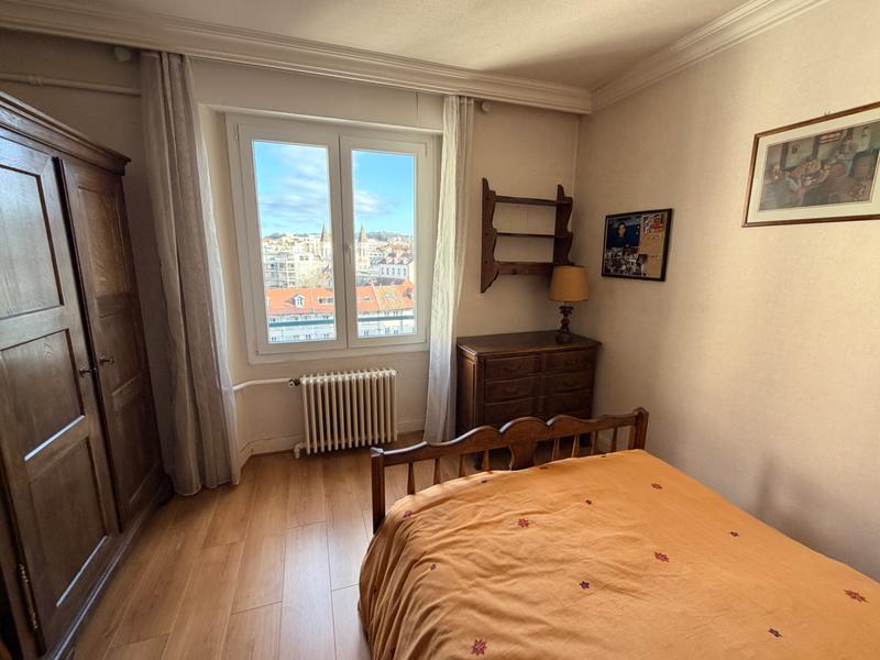 Appartement - 107 m² - 5 pièces