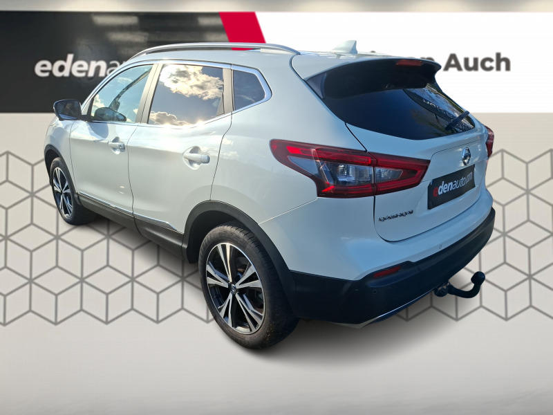 Nissan Qashqai 1.3 Dig-T 140 n-Connecta