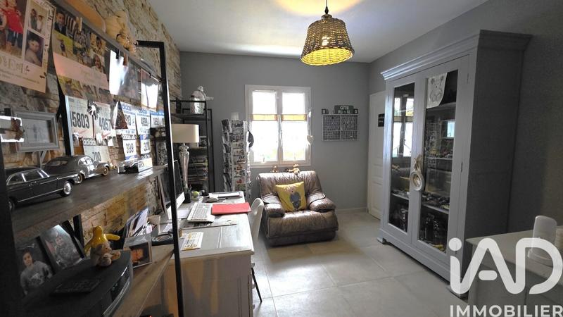 Maison - 181 m² - 6 pièces