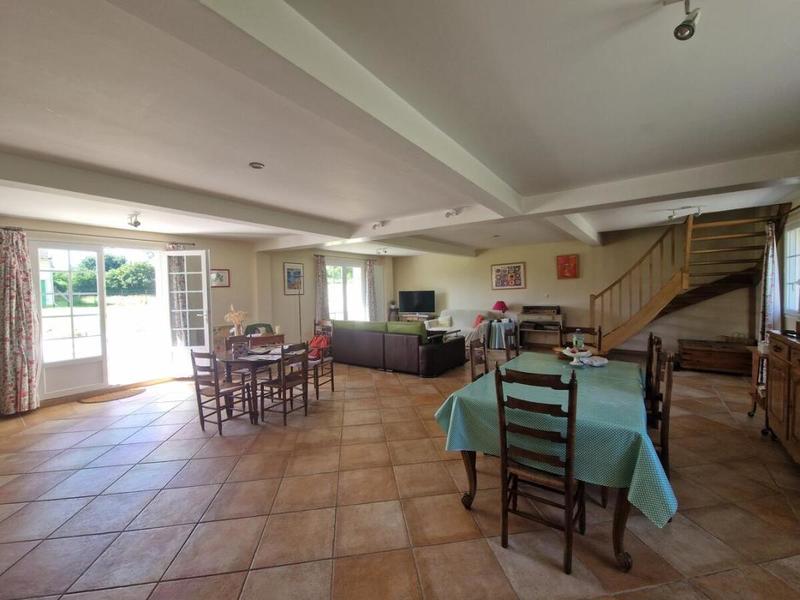 Maison - 231 m² - 8 pièces