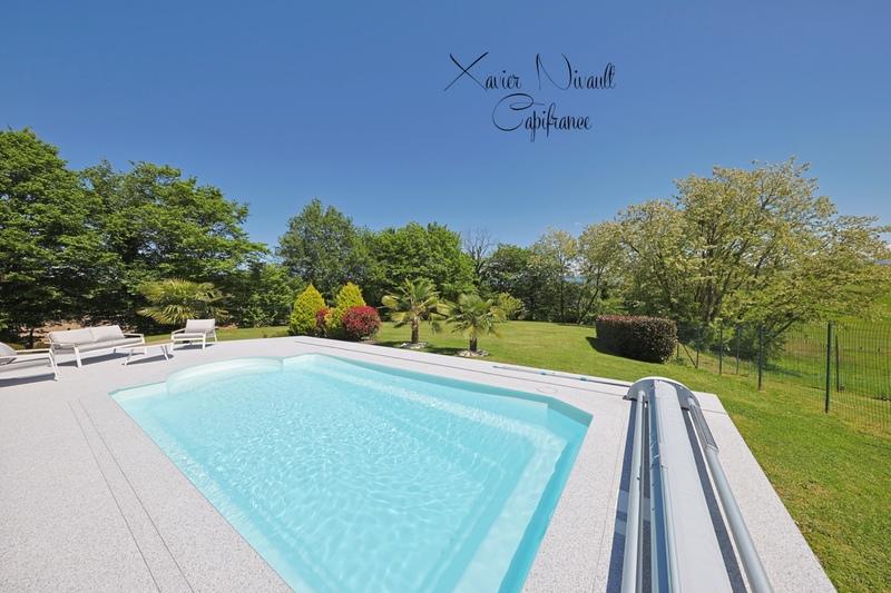 Maison - 185 m² - 6 pièces