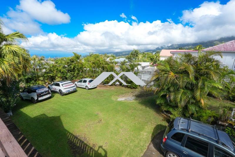 Maison traditionnelle - 148 m² - 5 pièces