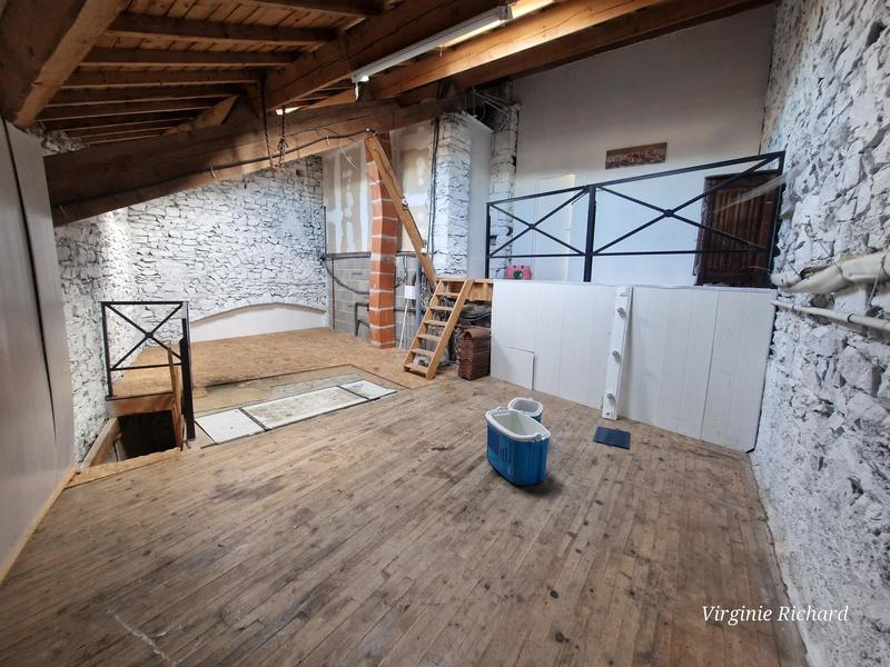 Maison - 174 m² - 6 pièces