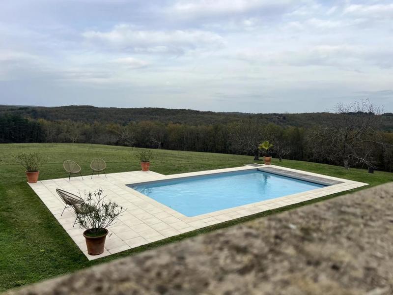 Propriété - 464 m² - 13 pièces