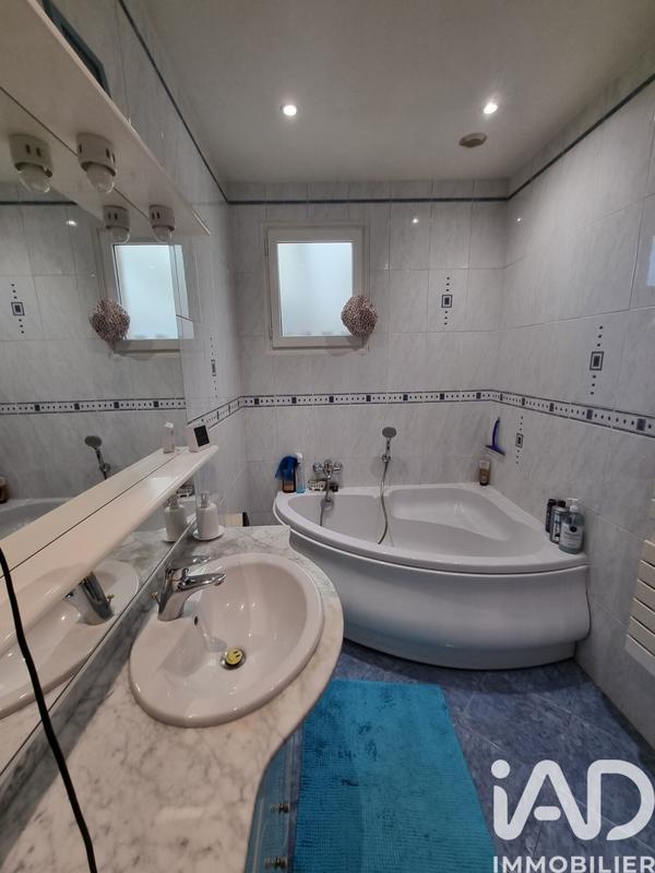 Maison - 135 m² - 5 pièces