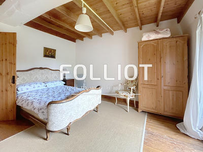 Maison - 186 m² - 7 pièces