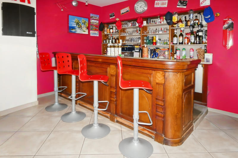 Maison - 193 m² - 8 pièces